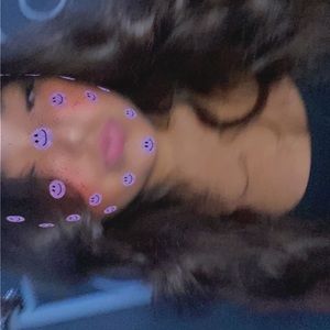 Meet your Posher, Chanel